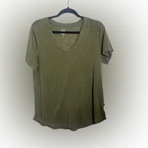 GAP Crew Neck Tee - Size Large